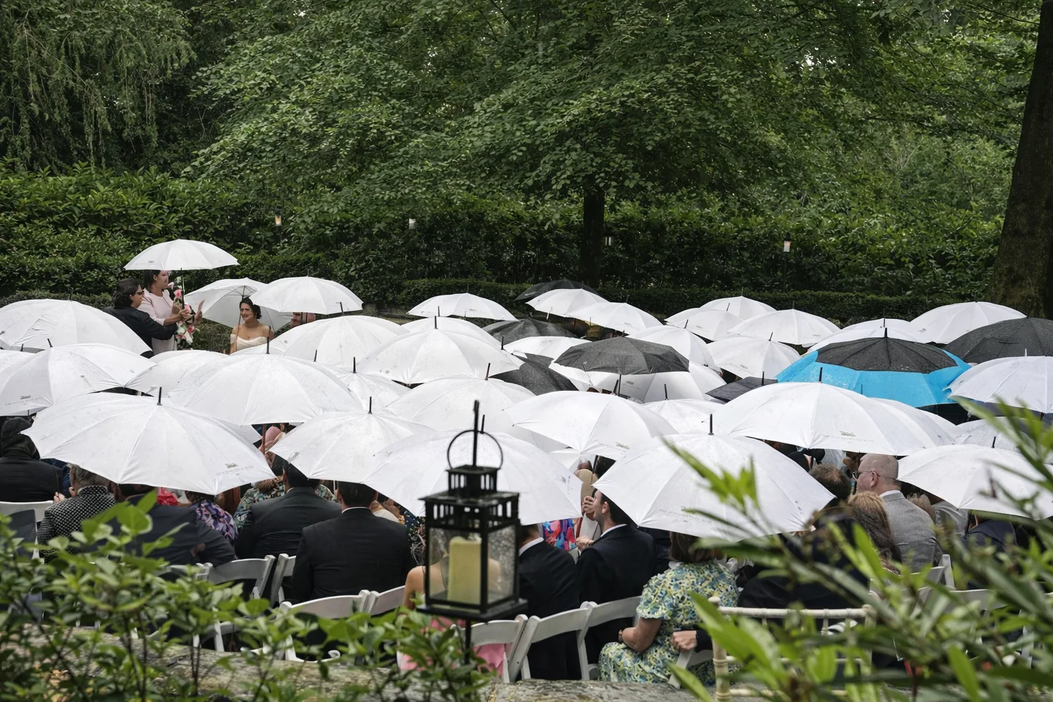 Outdoor Weddings Ireland 2026: The Ultimate Guide to Styling a Stunning Day (Whatever the Weather)