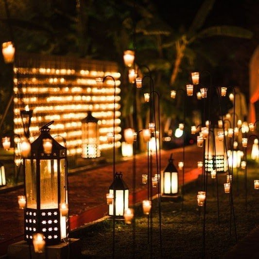 Wedding Lighting 12 outdoor lanterns at night